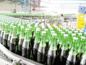 啤酒拖鏈輸送機(jī)